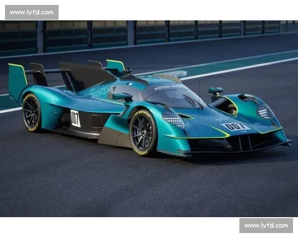 从赛道到街头:盘点那些被赛车文化深刻影响的汽车车型! 从赛道到街头:盘点那些被赛车文化深刻影响的汽车车型!